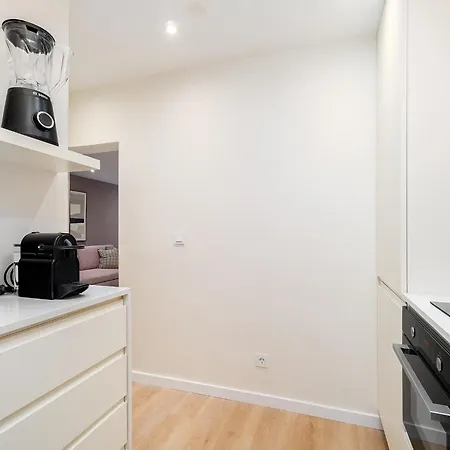 Whome Live From The Famous Street